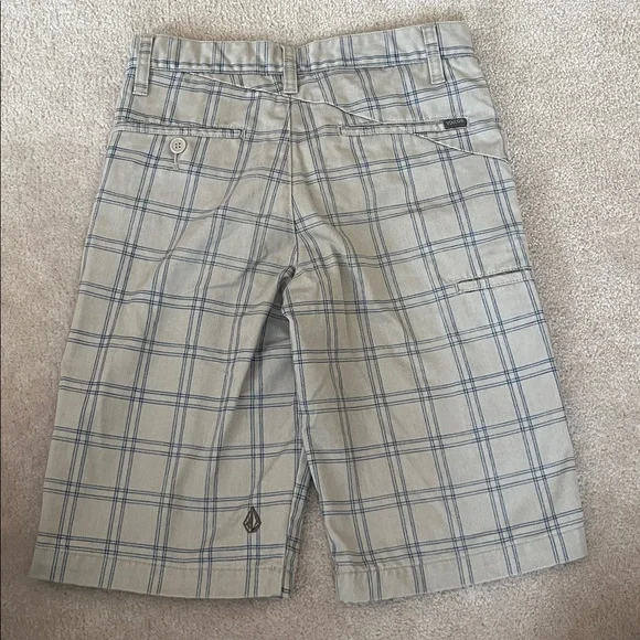Volcom boy shorts - Picture 3 of 7